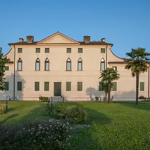 villa-conti-bassanese.hotelinveneto.com/